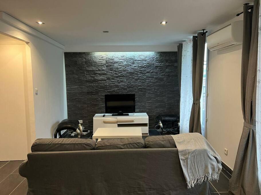 Grand Appartement Climatise Et Fonctionnel Μασσαλία Εξωτερικό φωτογραφία
