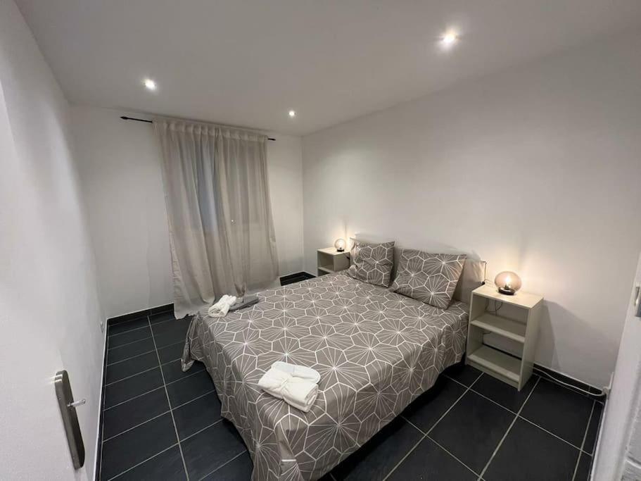Grand Appartement Climatise Et Fonctionnel Μασσαλία Εξωτερικό φωτογραφία